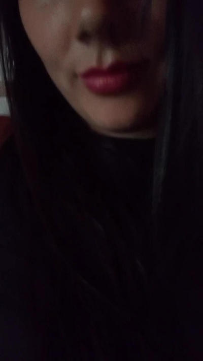 Lupita74 live cam on Cam4