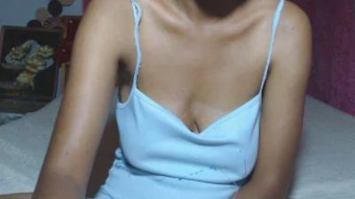 Lupitah09 live cam on Cam4