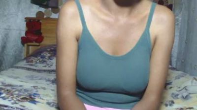 Lupitah09 live cam on Cam4