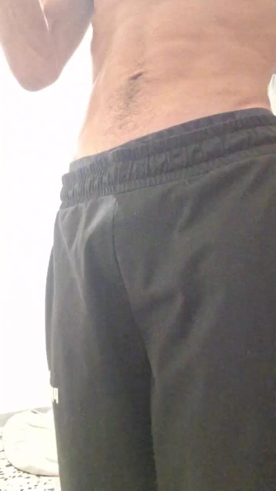 Lurio live cam on Cam4