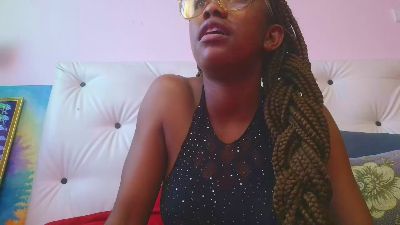 Lusebell9 live cam on Cam4