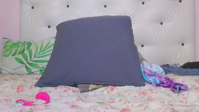 Lusebell9 live cam on Cam4