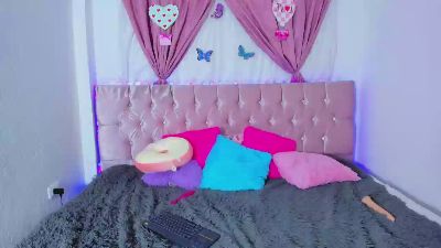 Lushy_sweet live cam on Cam4
