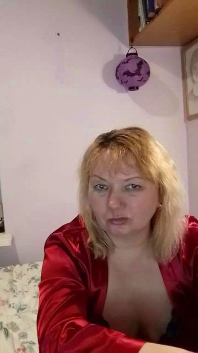 Lusi777 live cam on Cam4