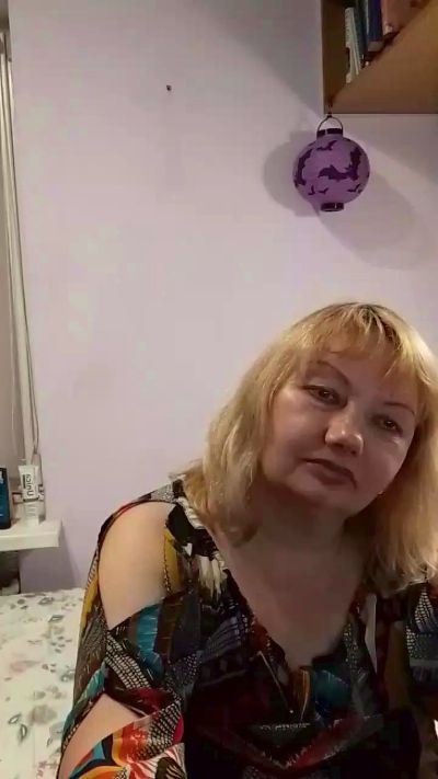 Lusi777 live cam on Cam4