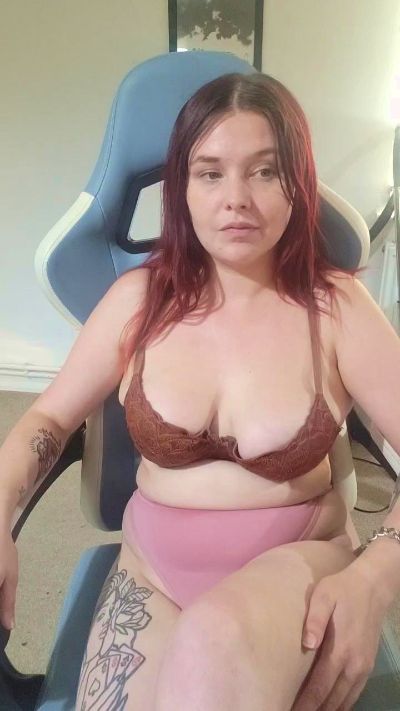Lustbunnyxx live cam on Cam4
