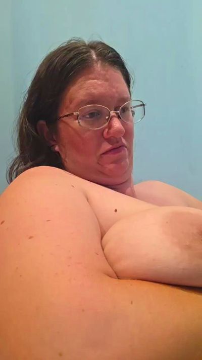 Lustfulember live cam on Cam4