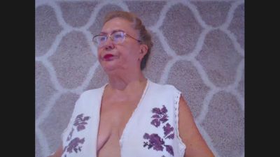 LustySandy live cam on Cam4