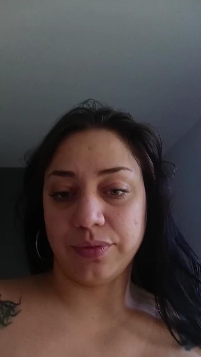 Luulii_loove live cam on Cam4