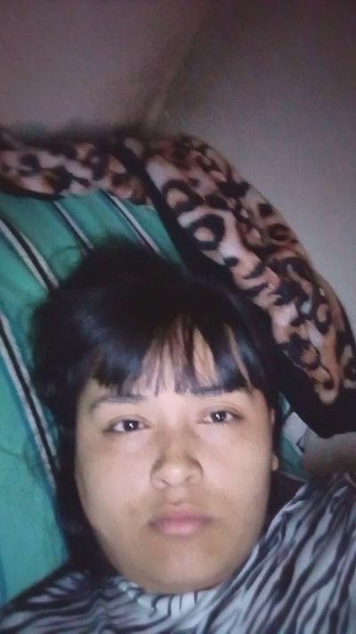Luuuu25 live cam on Cam4