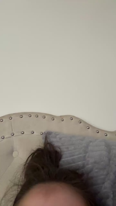 Luv_unknown live cam on Cam4
