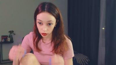 LuxTienie live cam on Cam4
