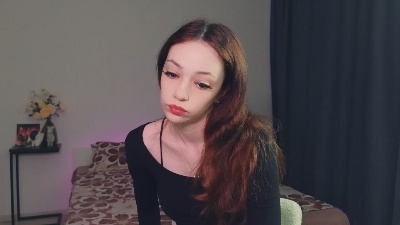LuxTienie live cam on Cam4
