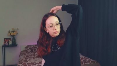 LuxTienie live cam on Cam4