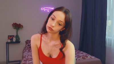 LuxTienie live cam on Cam4