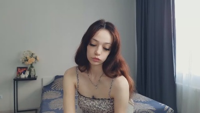 LuxTienie live cam on Cam4