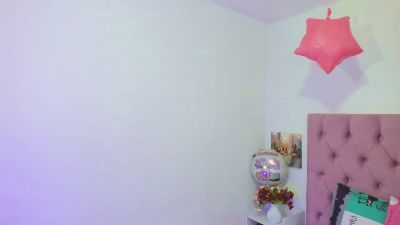 Lux_wish live cam on Cam4