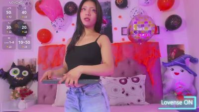 Lux_wish live cam on Cam4