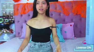 Lux_wish live cam on Cam4