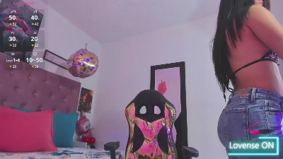 Lux_wish live cam on Cam4