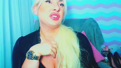 LuxuriaBabe live cam on Cam4