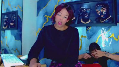 LuxuryQueens live cam on Cam4