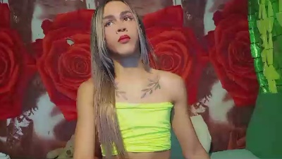 Luxury_1 live cam on Cam4