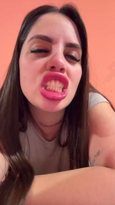 Luxury_222 live cam on Cam4