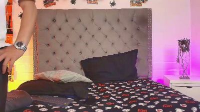 Luxuryloverss live cam on Cam4