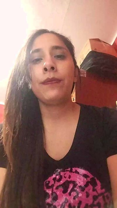 LuzMaria live cam on Cam4