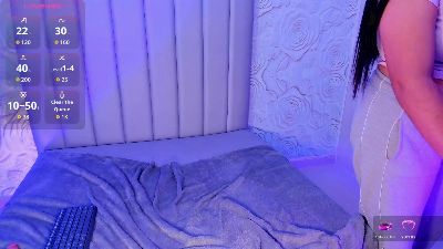 Lya_dubois live cam on Cam4
