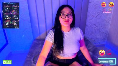 Lya_dubois live cam on Cam4