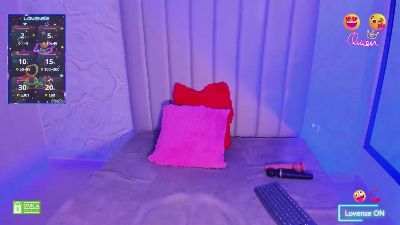 Lya_dubois live cam on Cam4