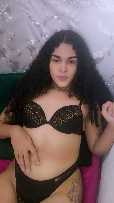 Lyaponci live cam on Cam4