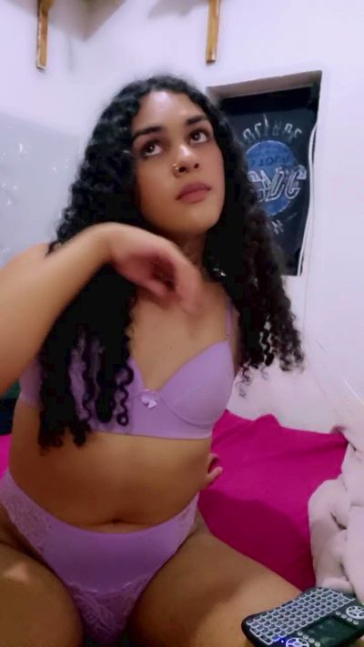 Lyaponci live cam on Cam4
