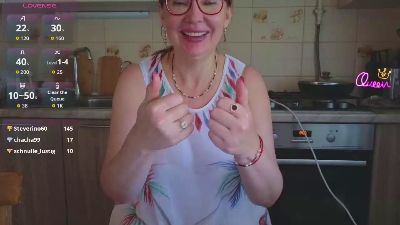 LybovNTV live cam on Cam4