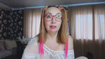 LybovNTV live cam on Cam4