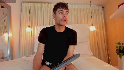 Lycan____ live cam on Cam4