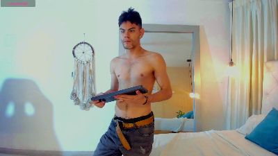 Lycan____ live cam on Cam4