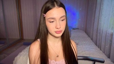 LydaDecoux live cam on Cam4