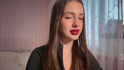 LydaDecoux live cam on Cam4