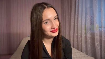 LydaDecoux live cam on Cam4
