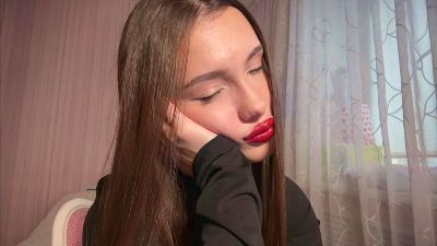 LydaDecoux live cam on Cam4