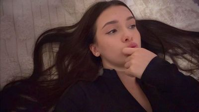 LydaDecoux live cam on Cam4