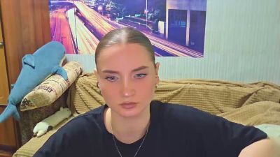 LylaAcuna live cam on Cam4