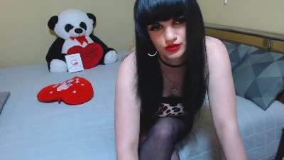 LylyusInsky live cam on Cam4