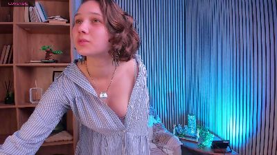 LyndsayTroge live cam on Cam4