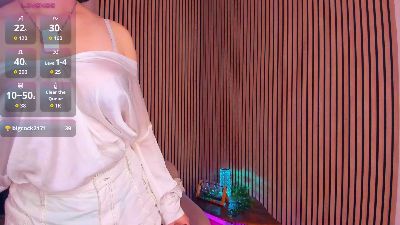 LyndsayTroge live cam on Cam4