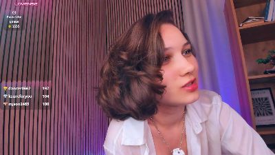 LyndsayTroge live cam on Cam4