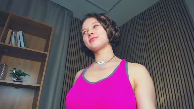 LyndsayTroge live cam on Cam4
